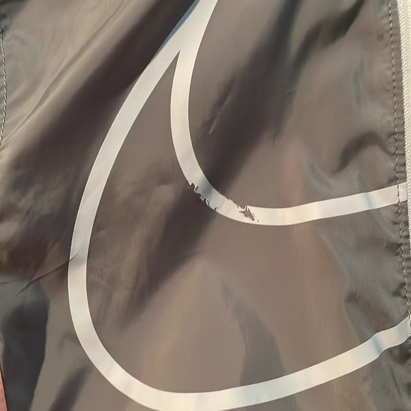 Nike girls fleece lined windbreaker - Picture 5 of 5